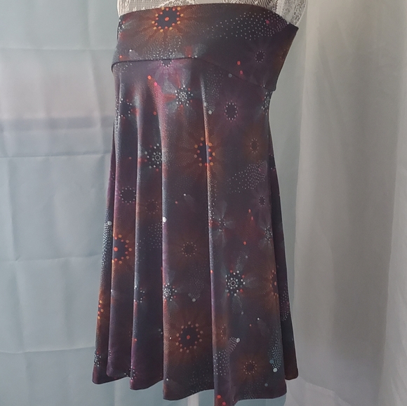 ⚘ LulaRoe Azure Skirt ⚘ - Picture 6 of 8